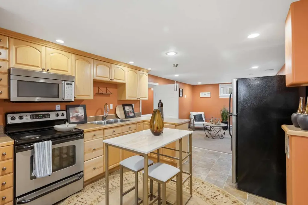 3711 Centre B Street NW Calgary AB T2K 0W1
