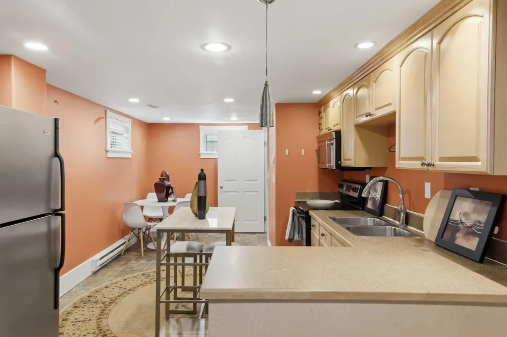 3711 Centre B Street NW Calgary AB T2K 0W1