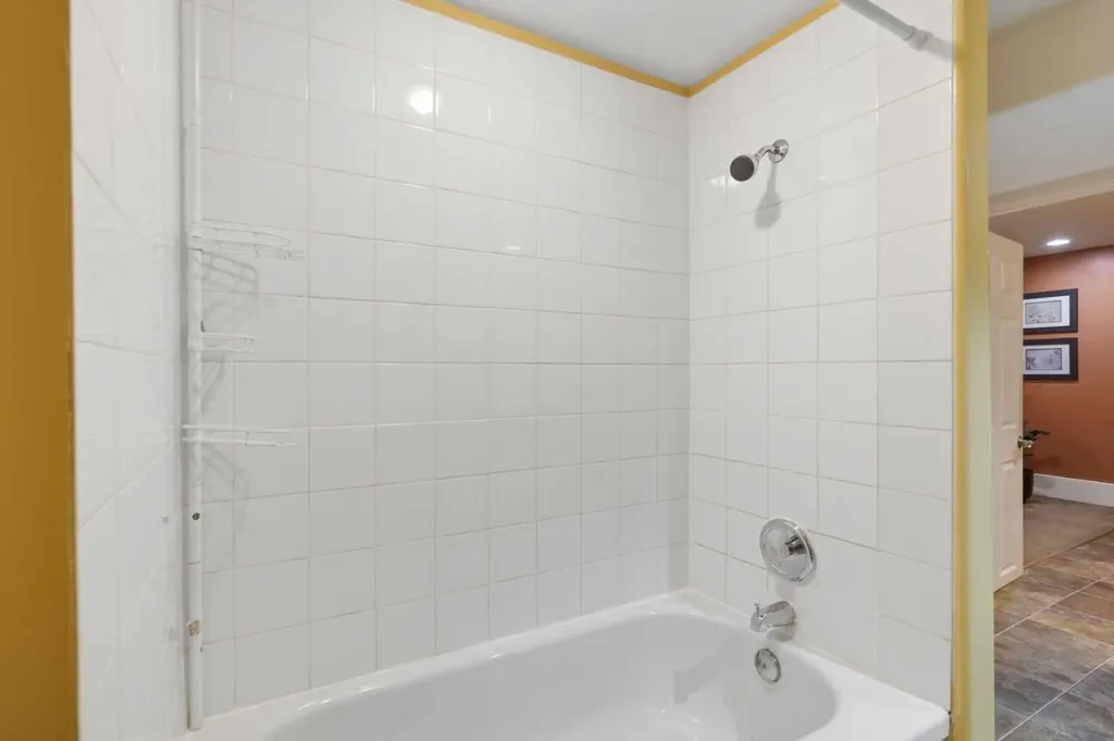 3711 Centre B Street NW Calgary AB T2K 0W1