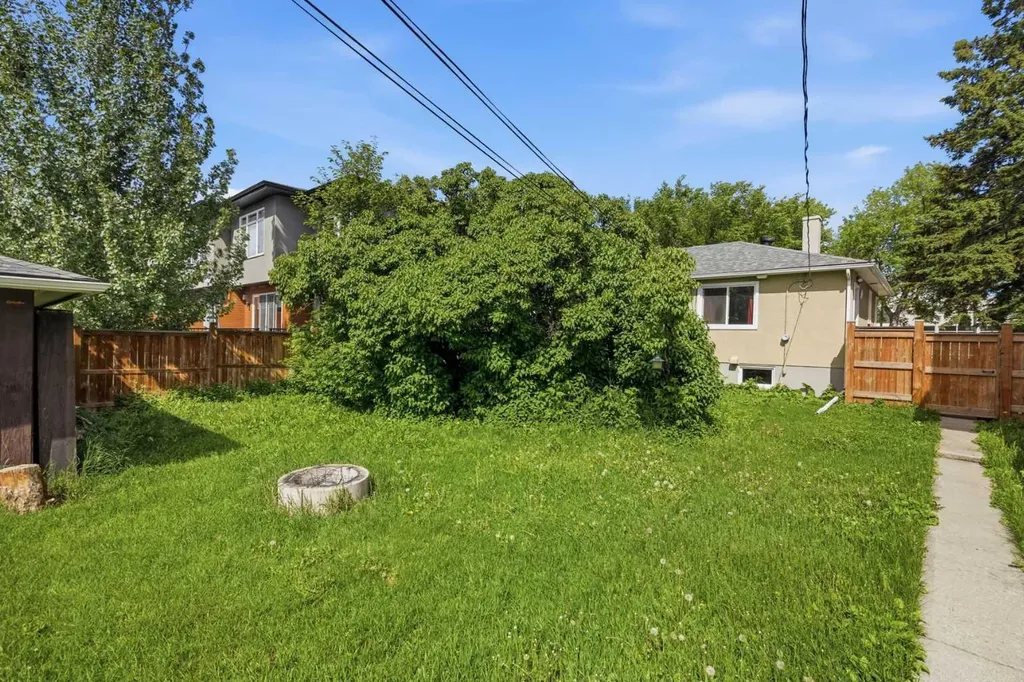 3711 Centre B Street NW Calgary AB T2K 0W1
