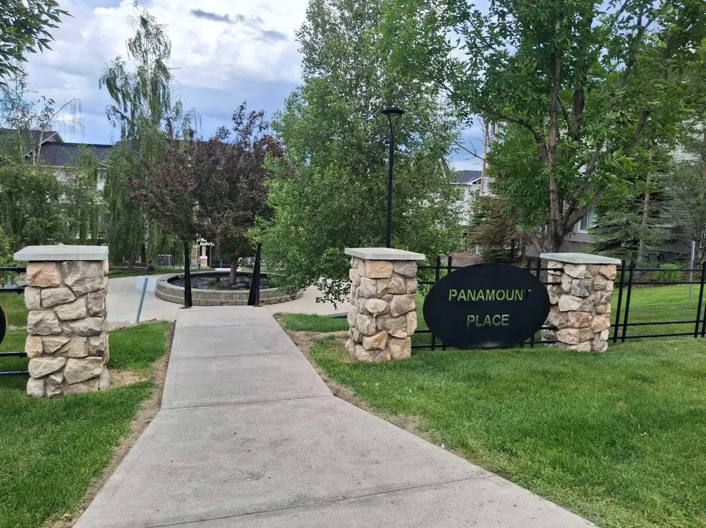 70 Panamount Drive NW Calgary AB T3K 5Z1