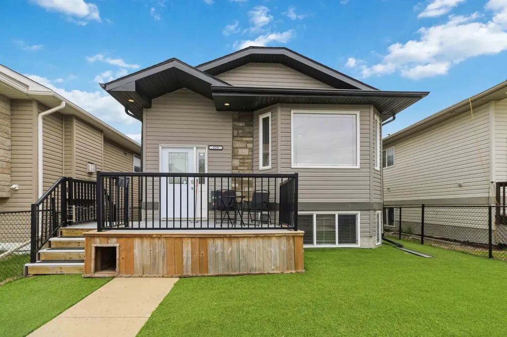 229 Rainbow Creek Drive Fort Mcmurray AB T9K 0G1