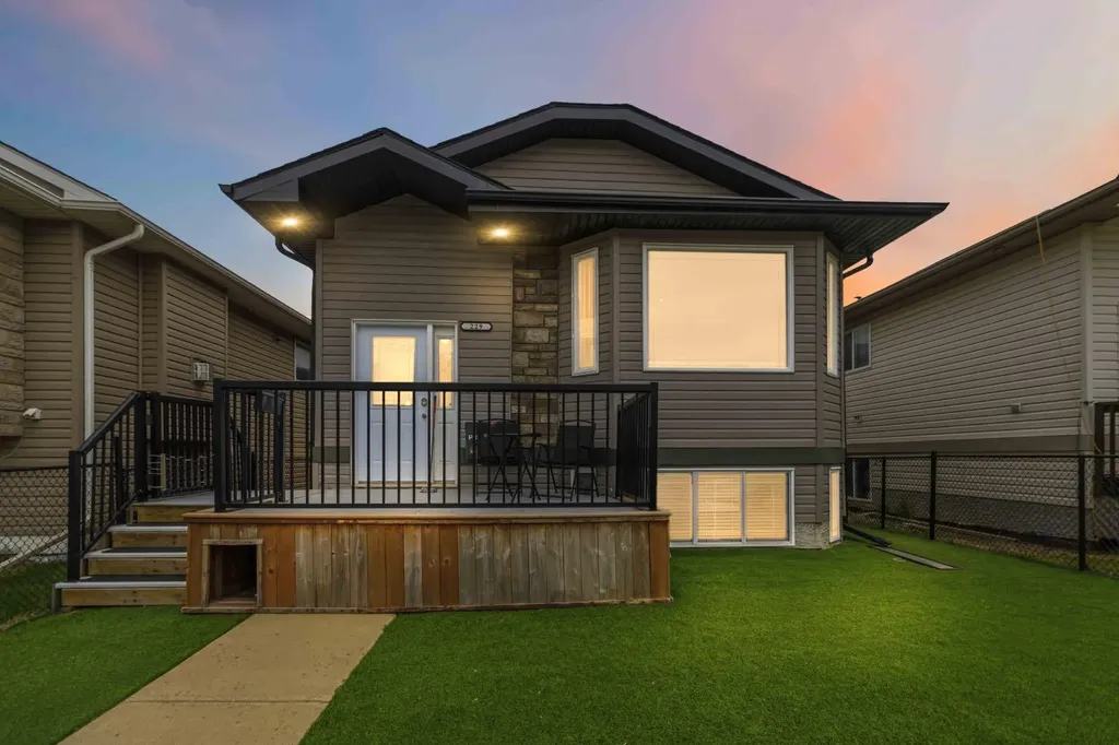 229 Rainbow Creek Drive Fort Mcmurray AB T9K 0G1