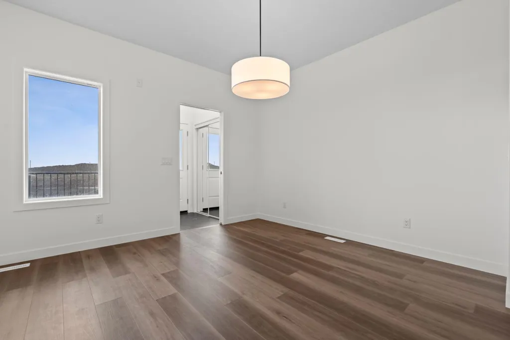 2244 Waterbury Road Chestermere AB T1X 2Y9