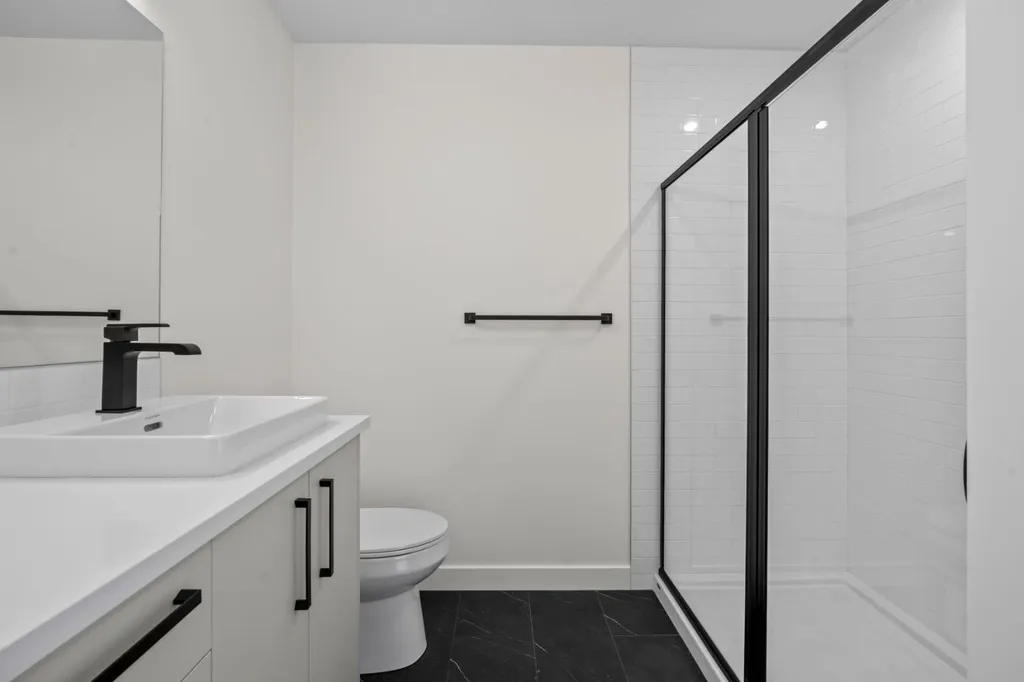 2244 Waterbury Road Chestermere AB T1X 2Y9