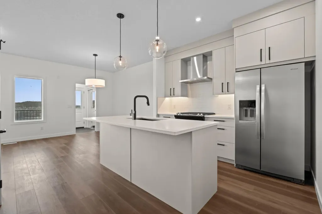 2244 Waterbury Road Chestermere AB T1X 2Y9