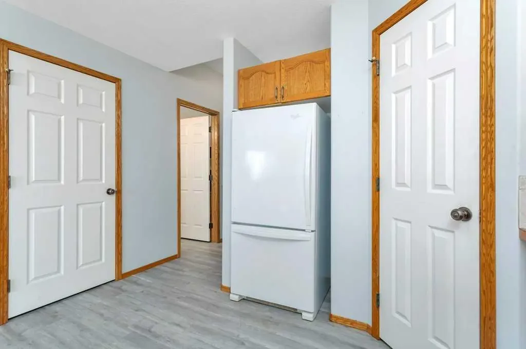 345 Addington Drive Red Deer AB T4R 3H7