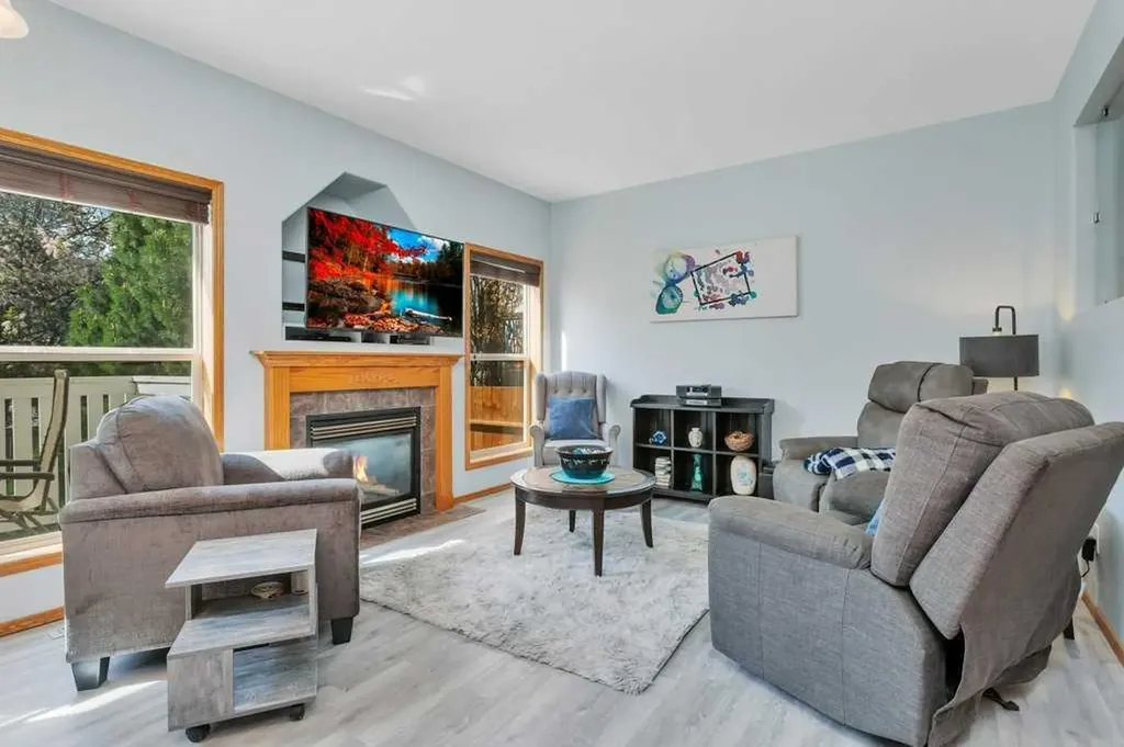 345 Addington Drive Red Deer AB T4R 3H7