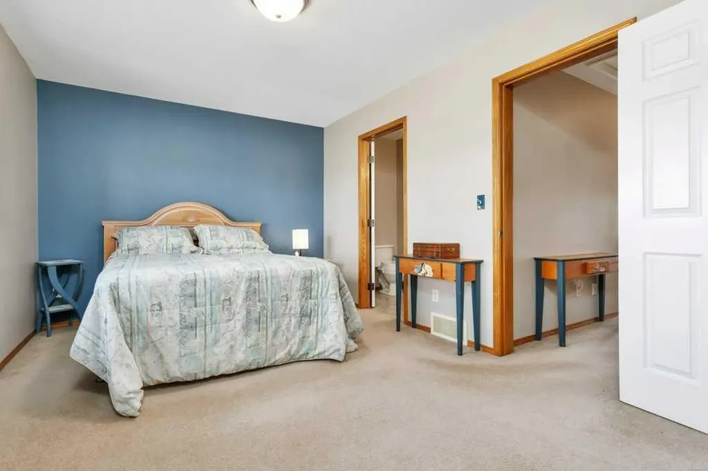 345 Addington Drive Red Deer AB T4R 3H7