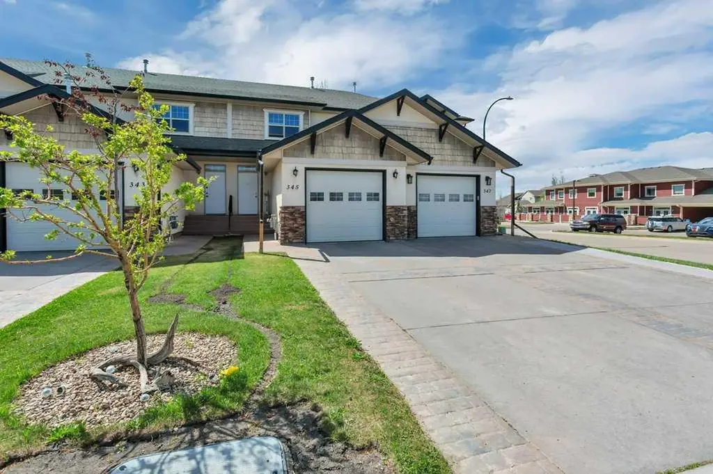 345 Addington Drive Red Deer AB T4R 3H7
