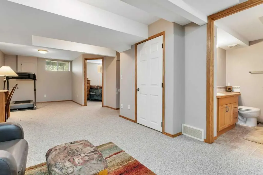 345 Addington Drive Red Deer AB T4R 3H7