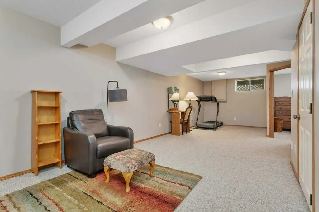 345 Addington Drive Red Deer AB T4R 3H7