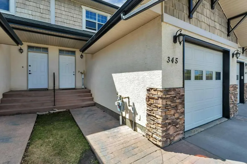 345 Addington Drive Red Deer AB T4R 3H7