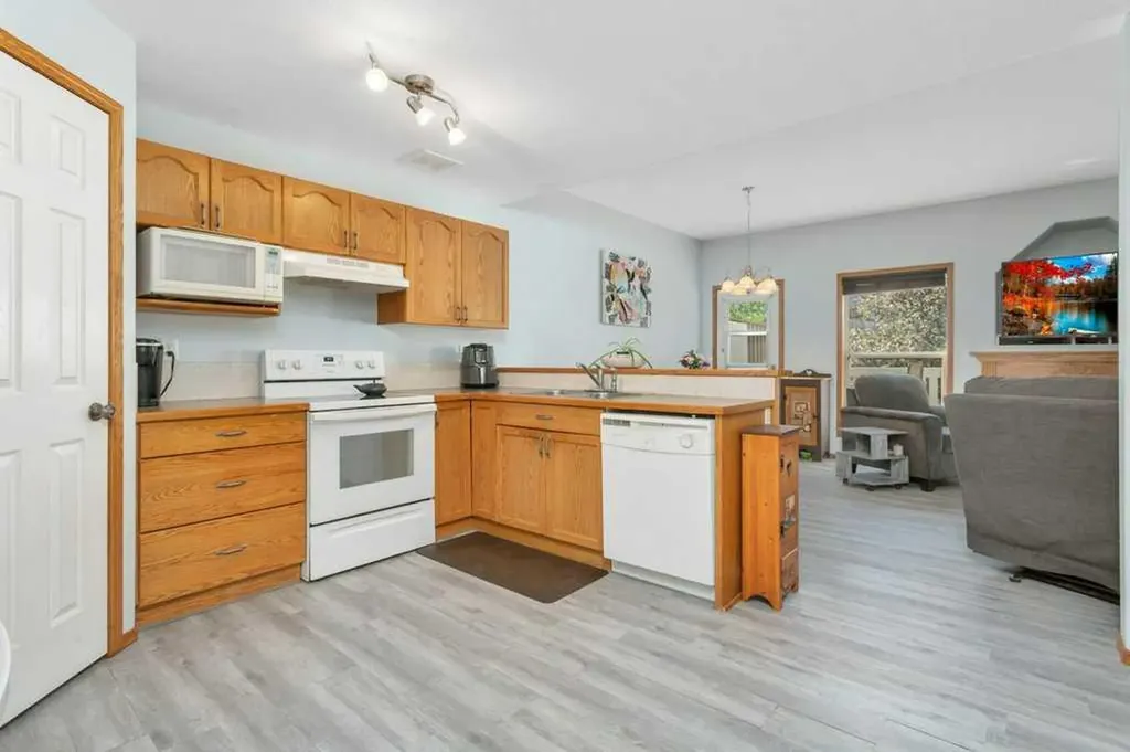 345 Addington Drive Red Deer AB T4R 3H7