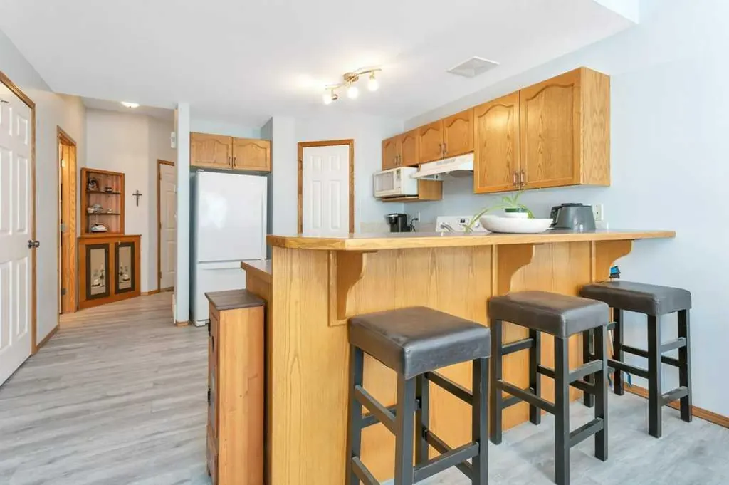 345 Addington Drive Red Deer AB T4R 3H7