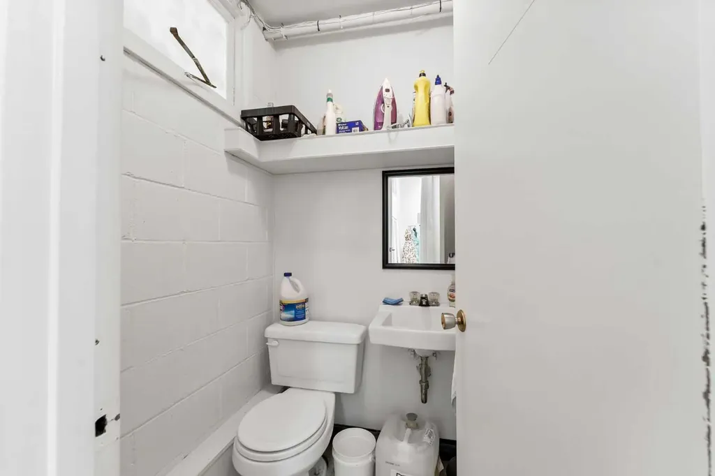 1765 Dunmore Road SE Medicine Hat AB T1A 1Z8
