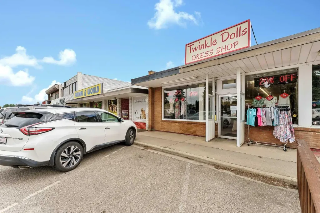 1765 Dunmore Road SE Medicine Hat AB T1A 1Z8