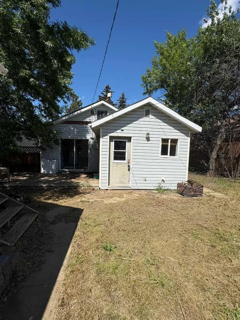 4804 46th Avenue Spirit River AB T0H3G0