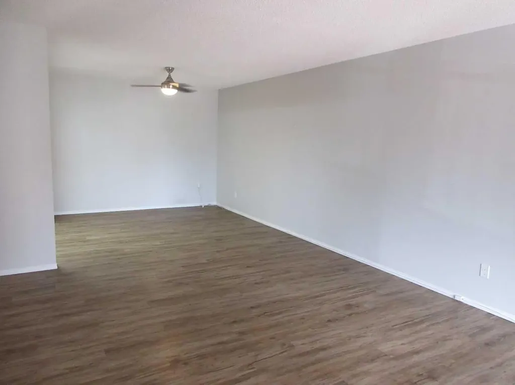 3090 15 Avenue SE Medicine Hat AB T1B 3Z3