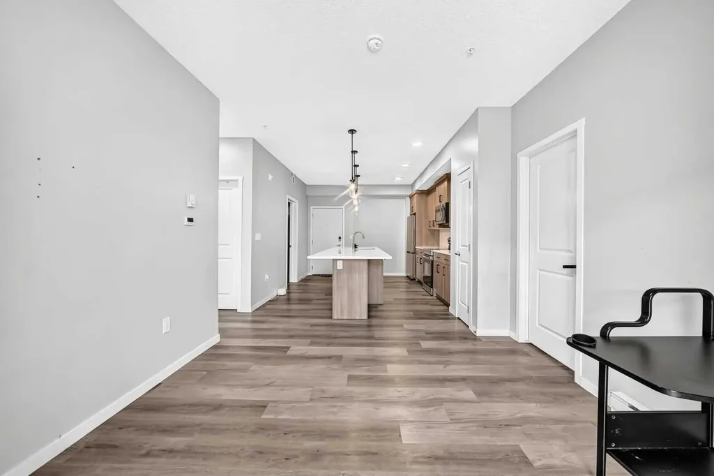 33 Carringham Gate NW Calgary AB T3P 2H6