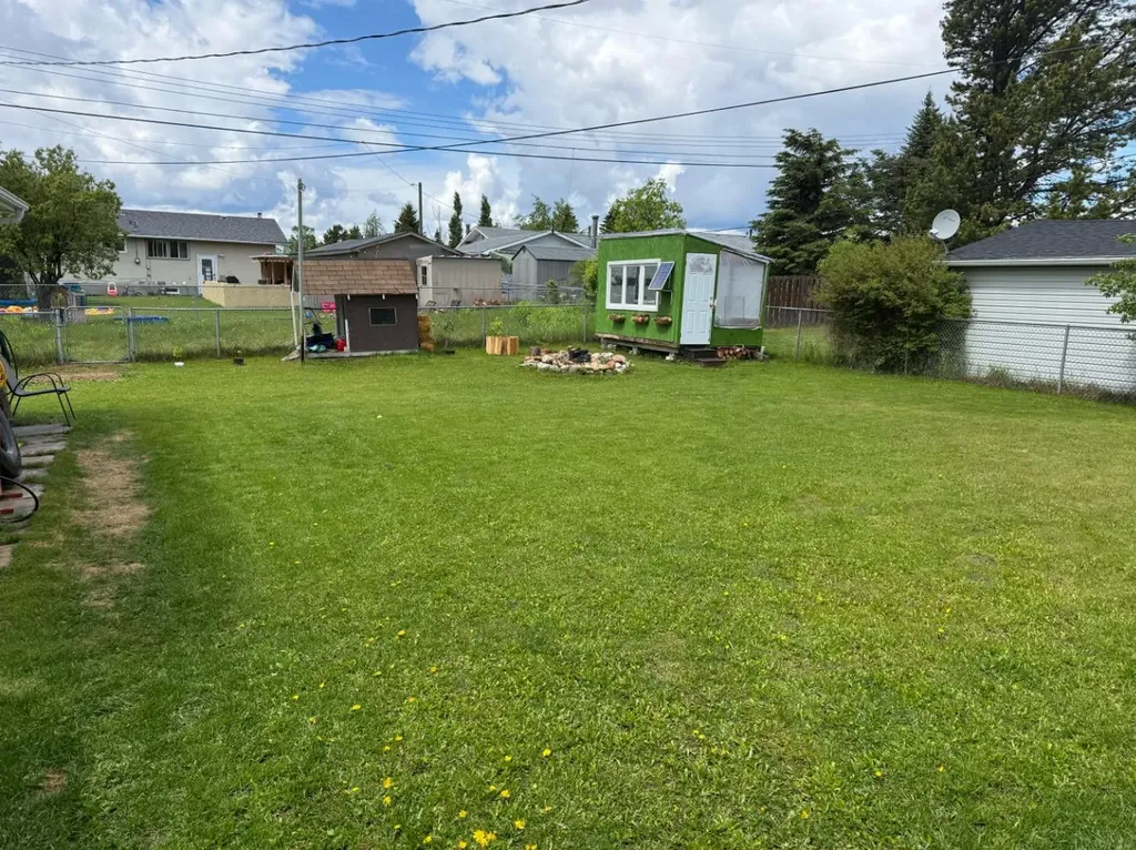 5428 Moosehorn Avenue Swan Hills AB T0G 2C0