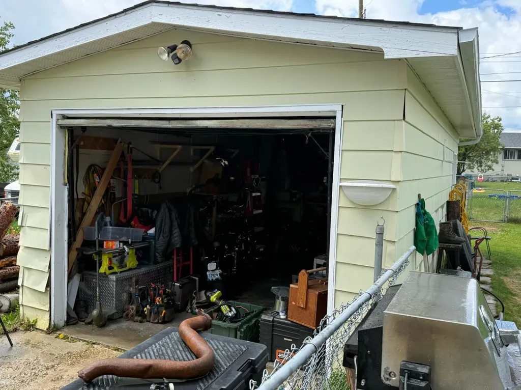 5428 Moosehorn Avenue Swan Hills AB T0G 2C0