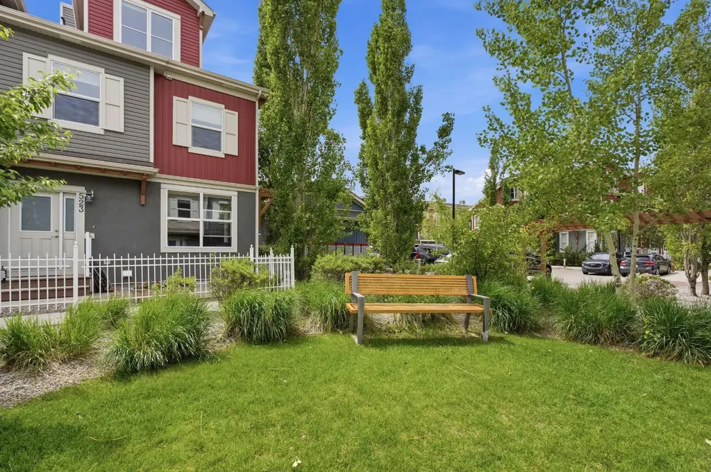 10 Auburn Bay Avenue SE Calgary AB T3M 0P7