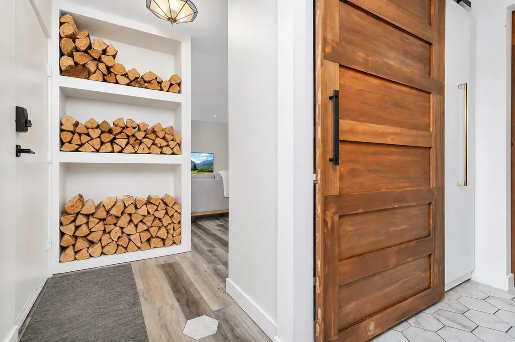 31 Macfarlane Avenue Red Deer AB T4N 5S9