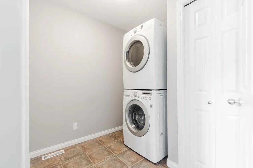 124 Fox Crescent Fort Mcmurray AB T9K 0C2