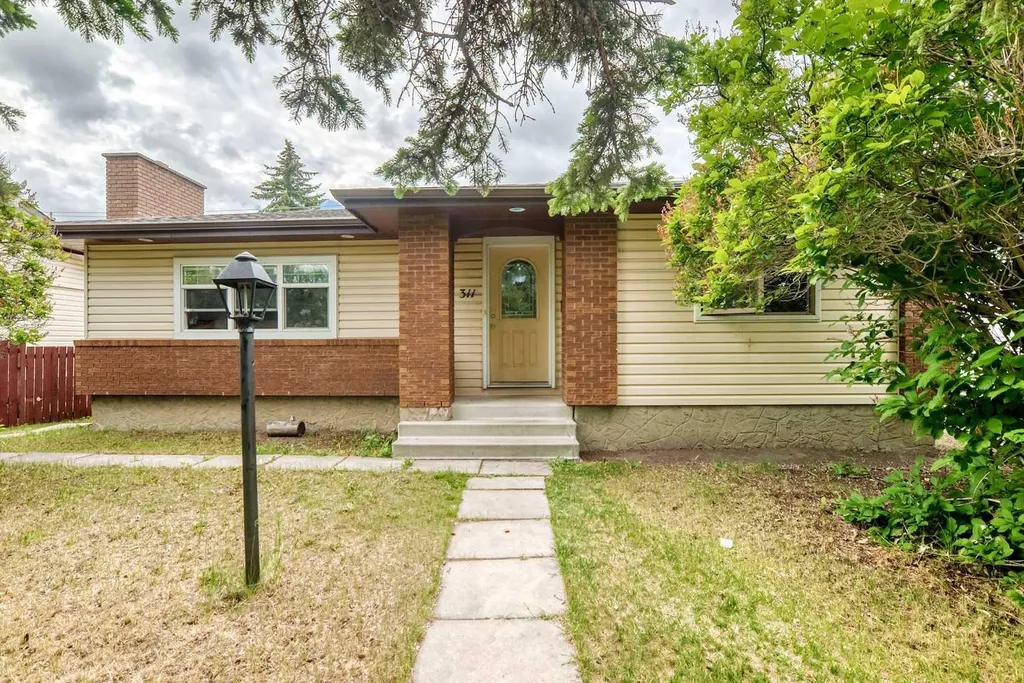 311 72 Avenue NE Calgary AB T2K 0P1