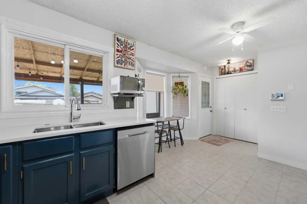 17 Abberfield Crescent NE Calgary AB T2A 6P4