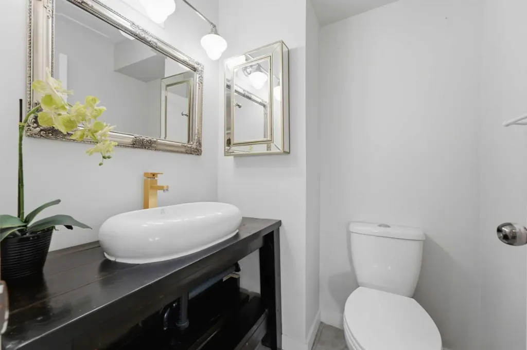 17 Abberfield Crescent NE Calgary AB T2A 6P4