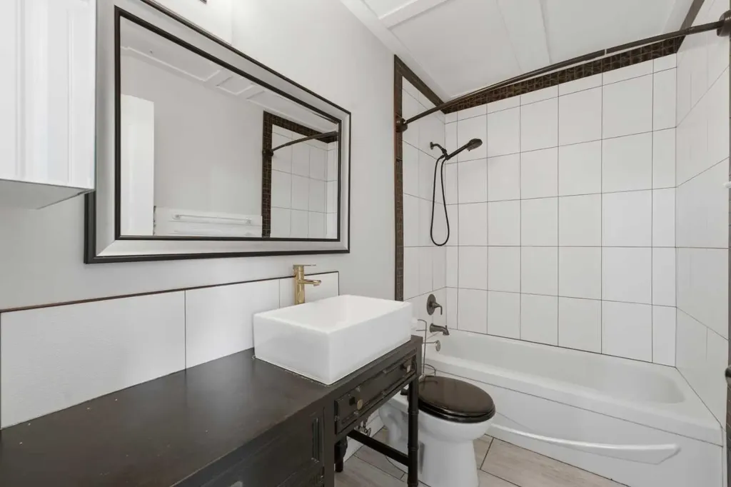 17 Abberfield Crescent NE Calgary AB T2A 6P4
