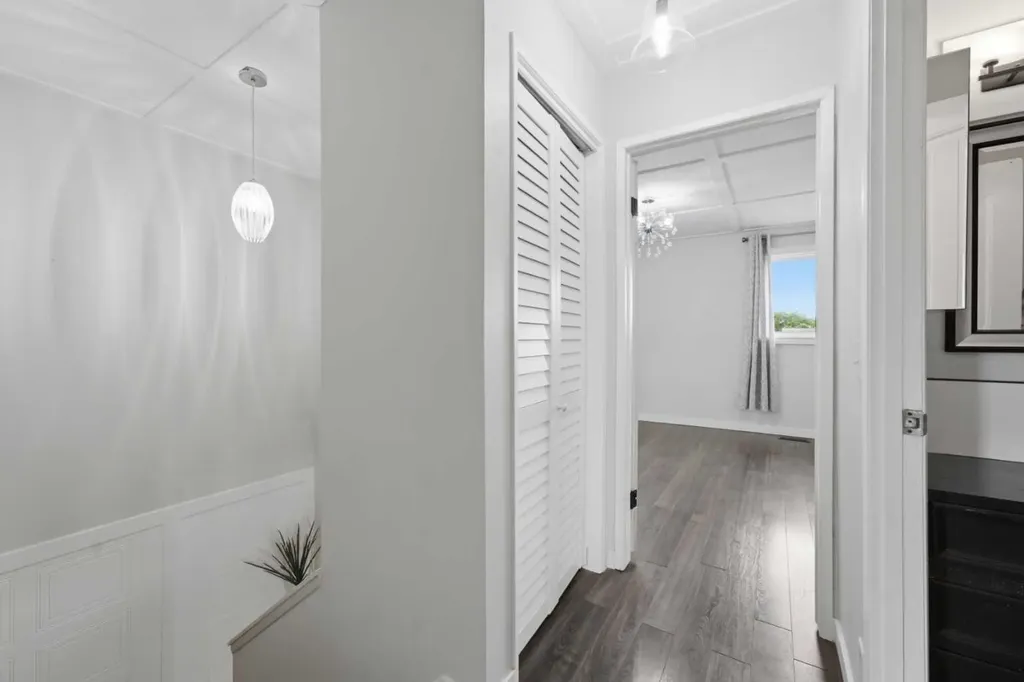 17 Abberfield Crescent NE Calgary AB T2A 6P4