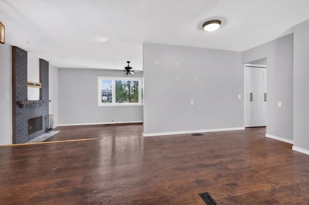 35 Penworth Place SE Calgary AB T2A4G4