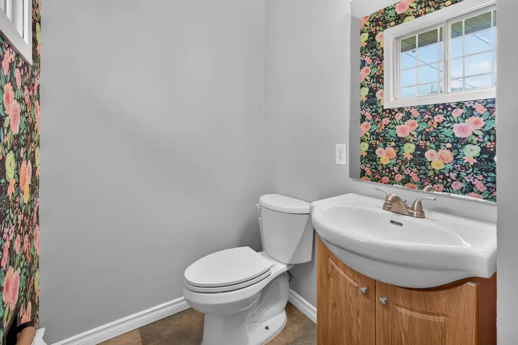 35 Penworth Place SE Calgary AB T2A4G4