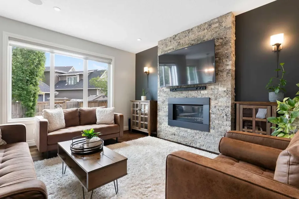 203 Cooperstown Lane SW Airdrie AB T4B 2L2