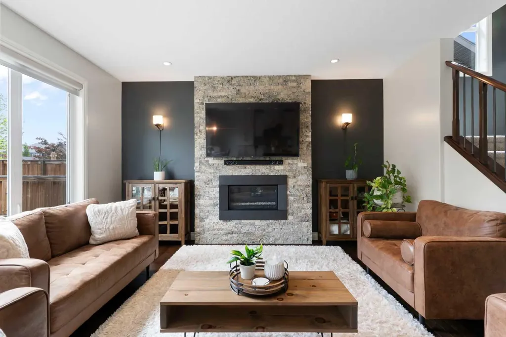203 Cooperstown Lane SW Airdrie AB T4B 2L2