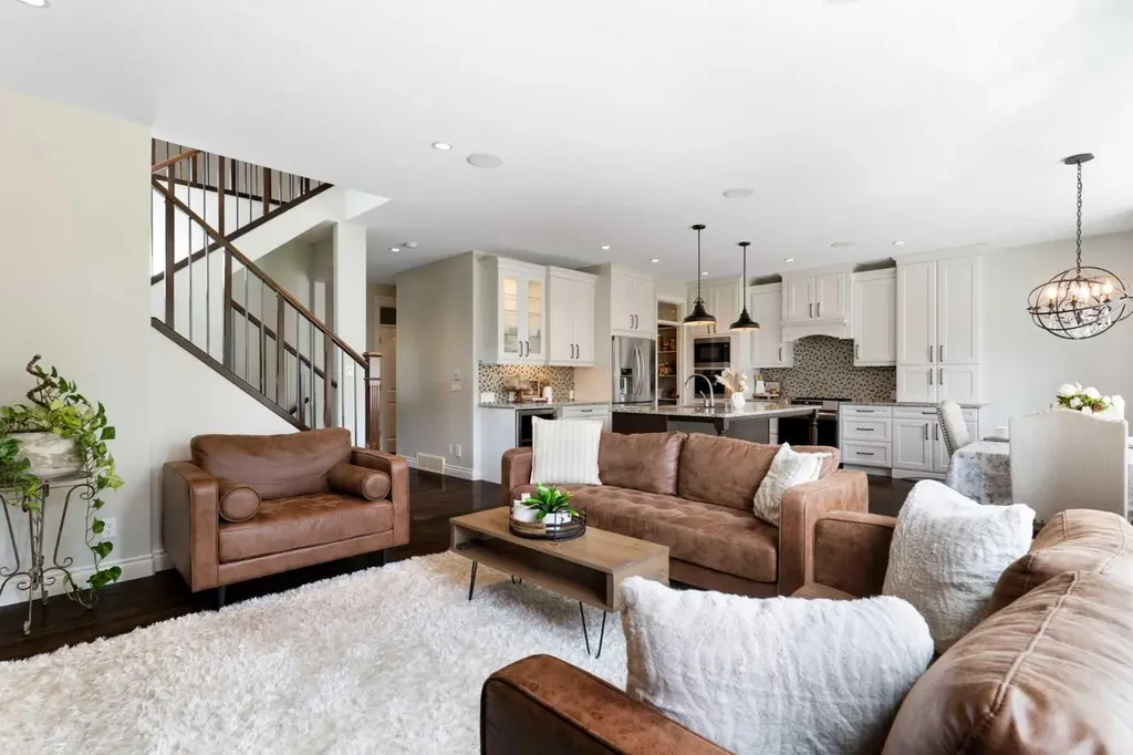 203 Cooperstown Lane SW Airdrie AB T4B 2L2