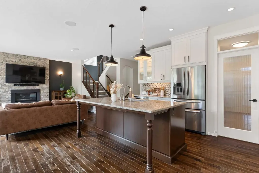 203 Cooperstown Lane SW Airdrie AB T4B 2L2