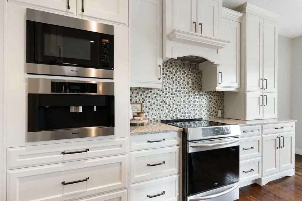203 Cooperstown Lane SW Airdrie AB T4B 2L2