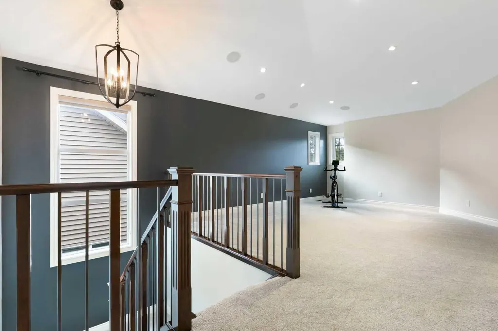 203 Cooperstown Lane SW Airdrie AB T4B 2L2