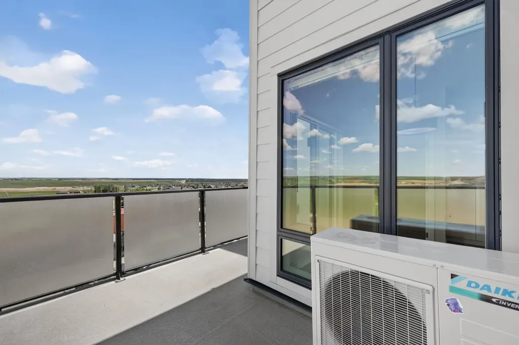 238 Sage Valley Common NW Calgary AB T3R 1X8