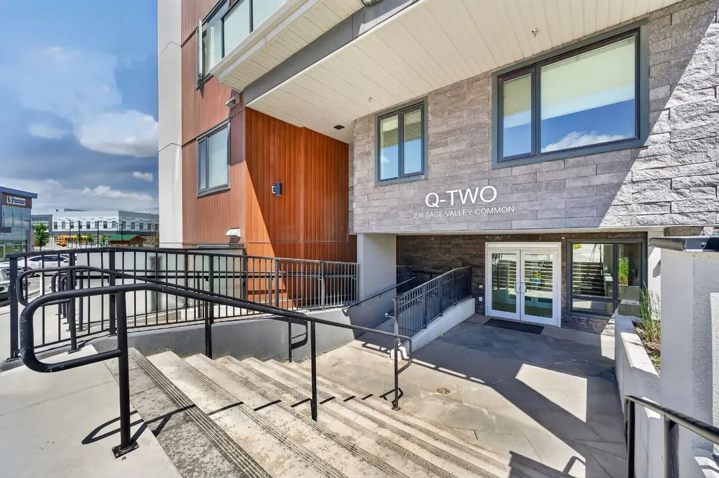 238 Sage Valley Common NW Calgary AB T3R 1X8