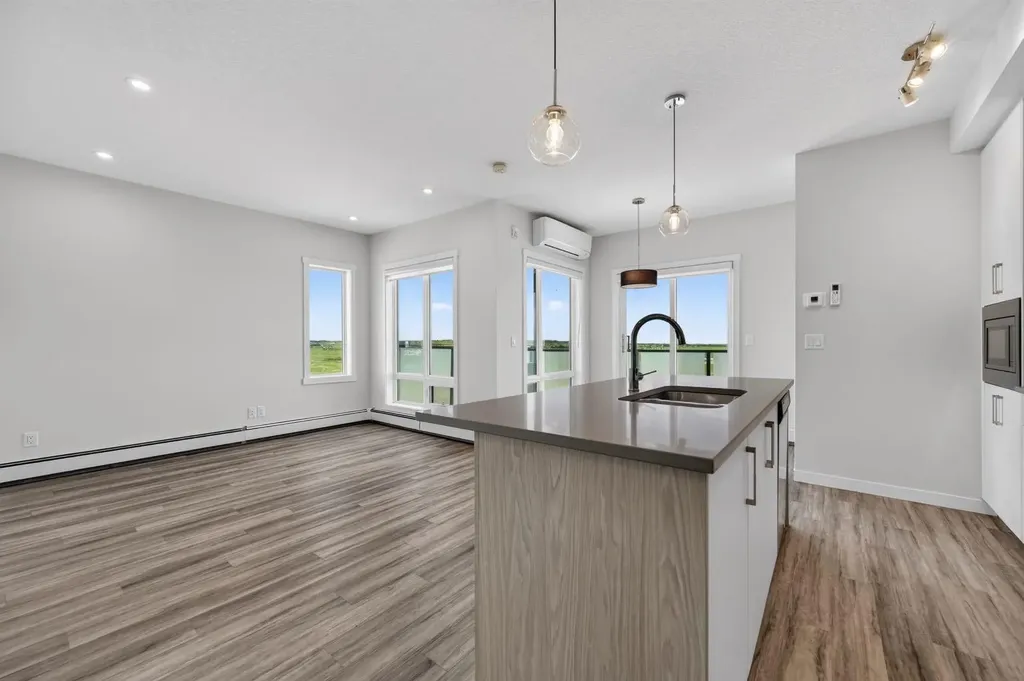 238 Sage Valley Common NW Calgary AB T3R 1X8