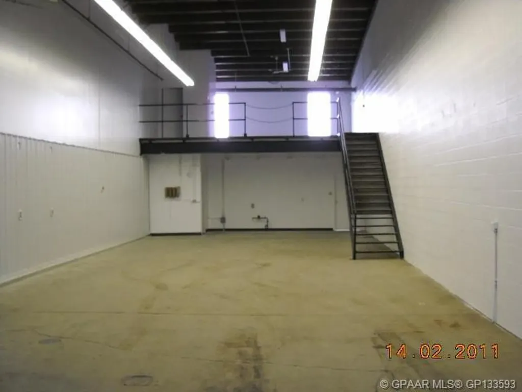 9507 113 Street Grande Prairie AB T8V 5L2