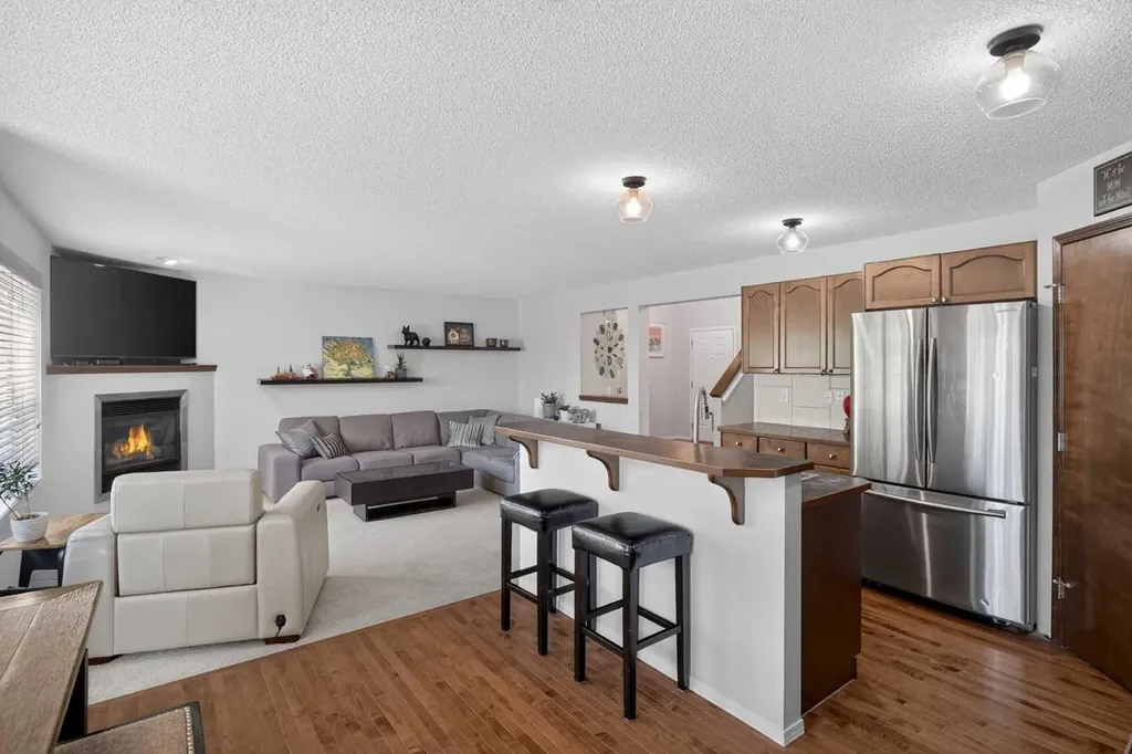 288 Evansbrooke Way NW Calgary AB T3P 1H2