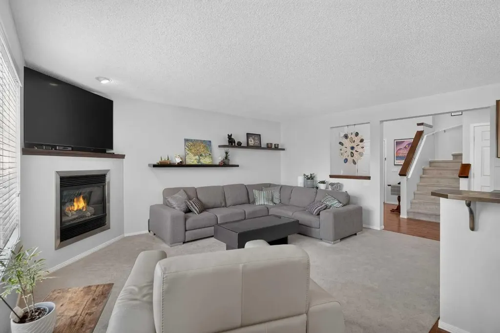288 Evansbrooke Way NW Calgary AB T3P 1H2
