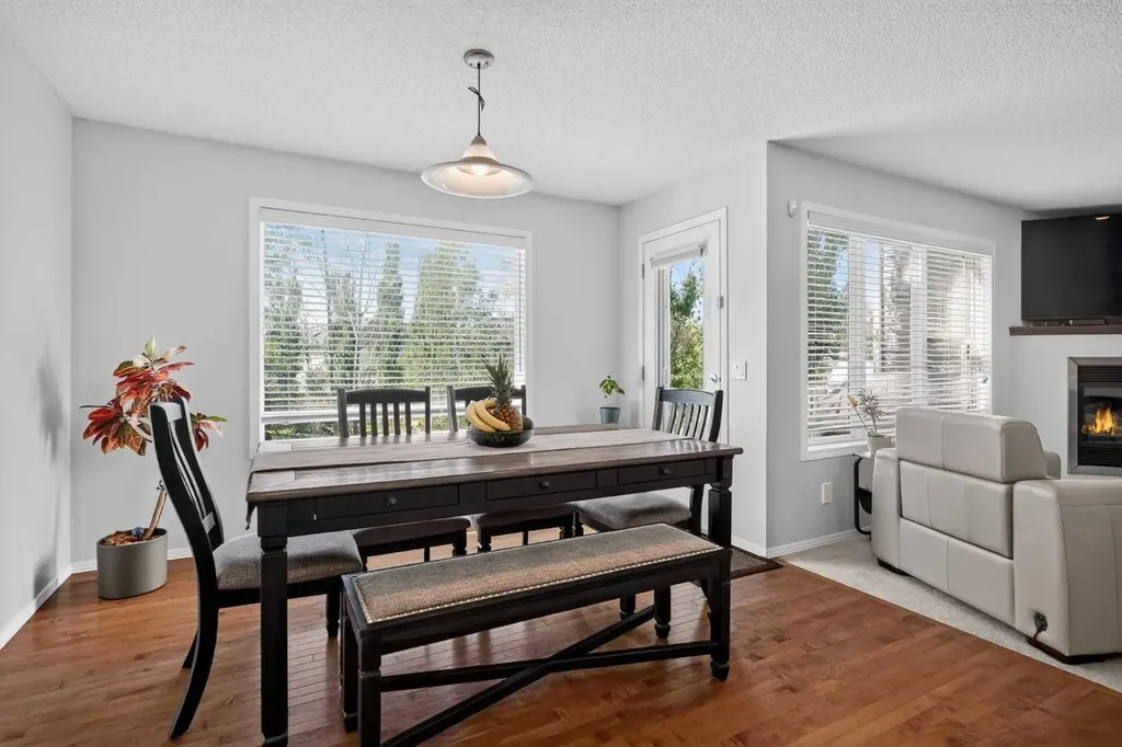 288 Evansbrooke Way NW Calgary AB T3P 1H2