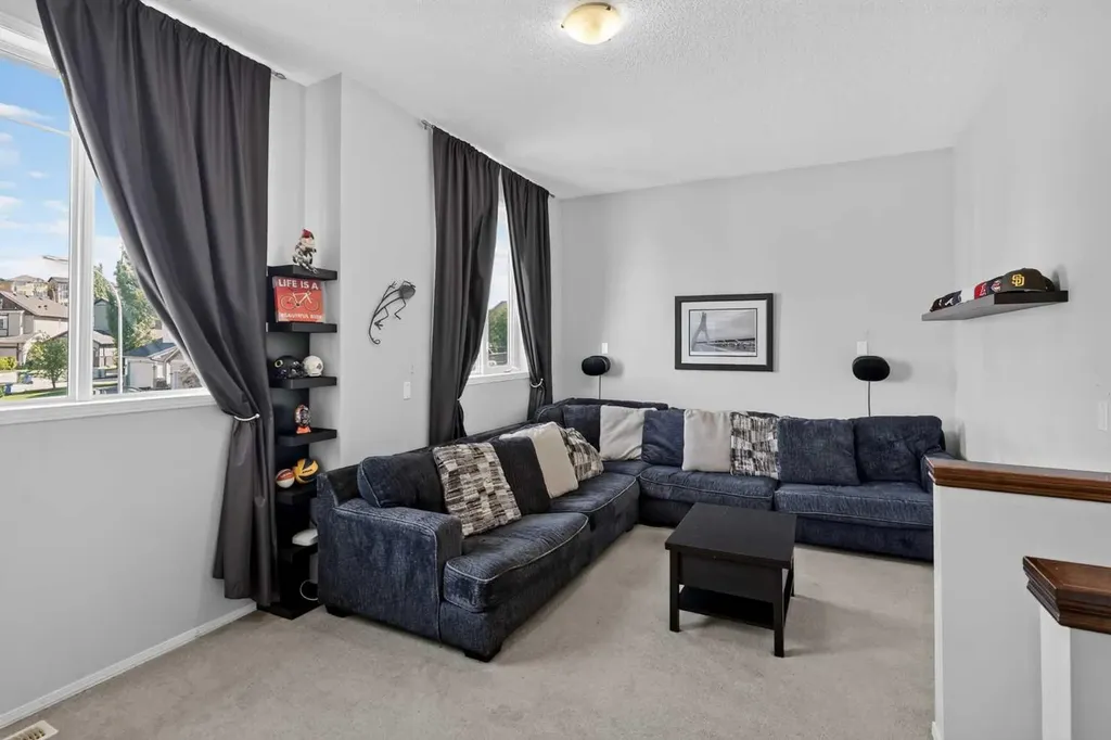288 Evansbrooke Way NW Calgary AB T3P 1H2